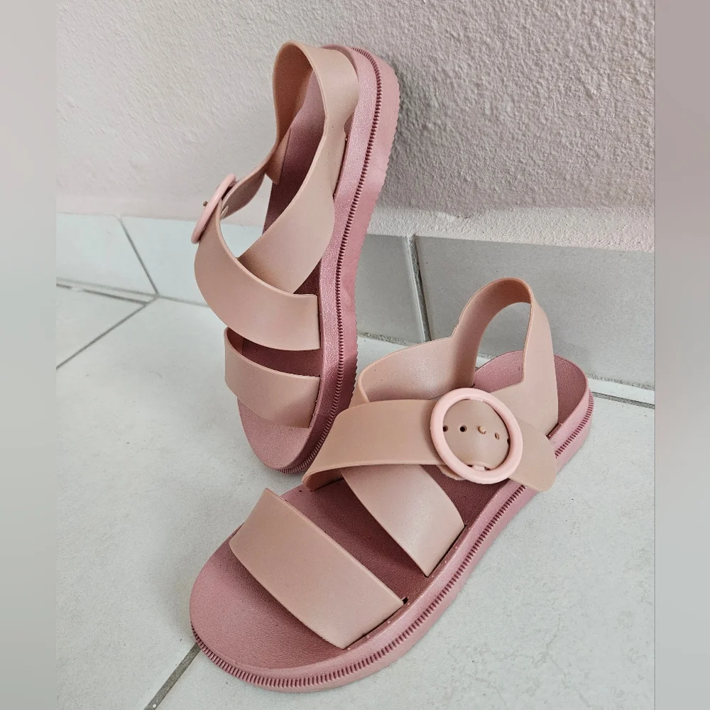 Sandals - Picture 2 of 5